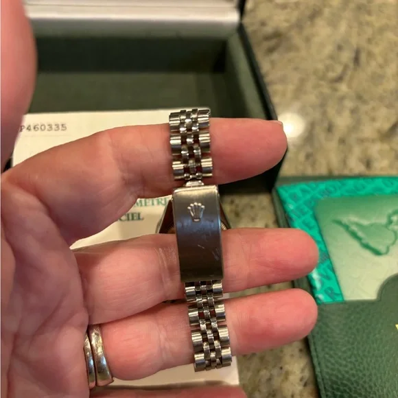 Rolex Silver Luxury Timepiece with Stainless Steel Band - Picture 6 of 10